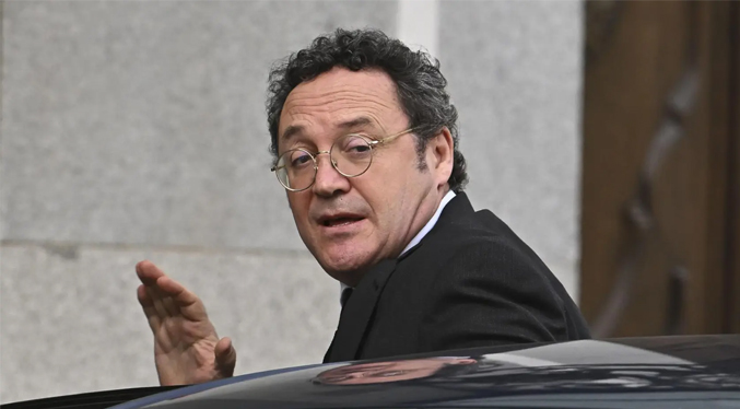 Condenan al fiscal general de España por revelar secretos