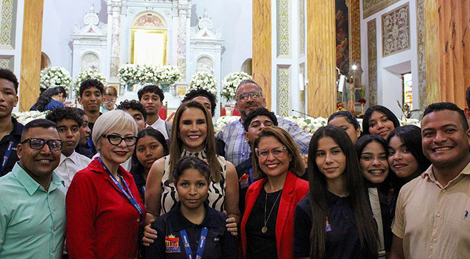 Gobierno nacional financiará becas universitarias de Alcaldía de Maracaibo y Gobernación