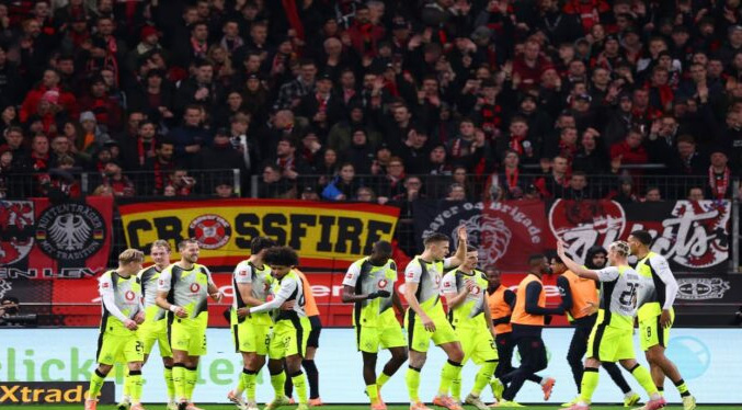 Borussia Dortmund arrebata el tercer puesto al Leverkusen