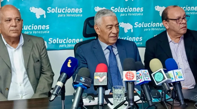 Claudio Fermín: “Nuestra ineptitud para entendernos está abriendo rendijas a la injerencia y la intervención extranjera”