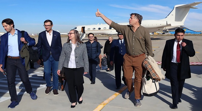 EEUU anuncia retorno de embajadores a Bolivia tras 17 años, durante la investidura de Paz