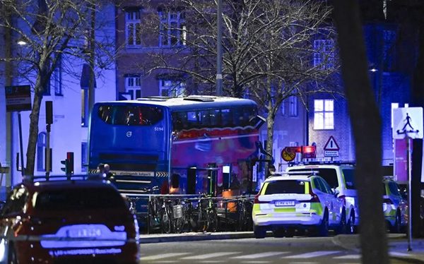 Varios muertos y heridos tras ser atropellados por un autobús en el centro de Estocolmo