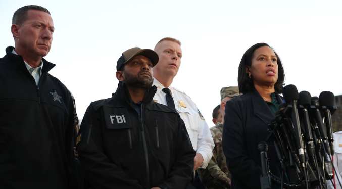 FBI investiga el tiroteo en Washington como un potencial caso de terrorismo internacional