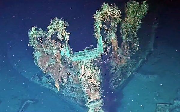 Un cañón, monedas y una taza: los primeros objetos recuperados por Colombia del galeón San José