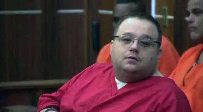 Mafioso de la Cosa Nostra pide que le dejen convivir con El Chapo por salud mental