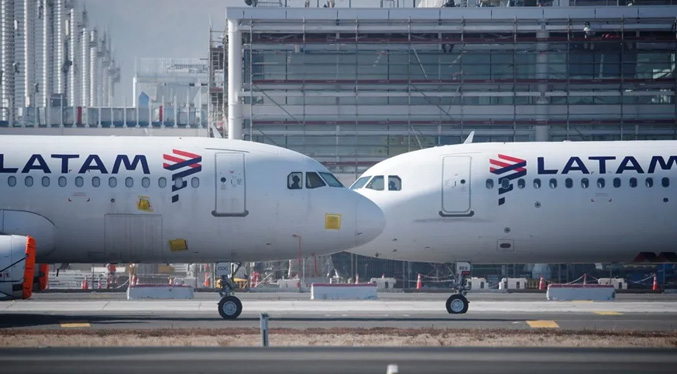LATAM anuncia nuevas cancelaciones por la huelga de pilotos para la próxima semana