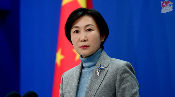 China pide a EEUU que levante las sanciones contra Venezuela y «haga más para promover la paz»