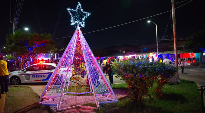 Por primera vez en 58 años el Mercado Panamericano de La Limpia recibe la Navidad