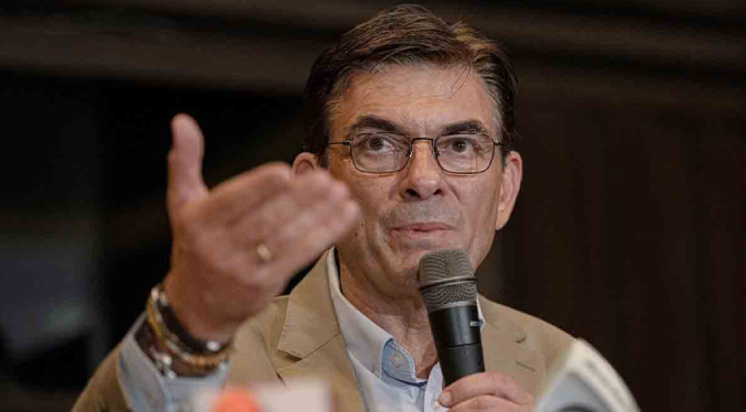 Presidente de Bolivia denuncia corrupción por 15.000 millones de dólares en gobierno anterior