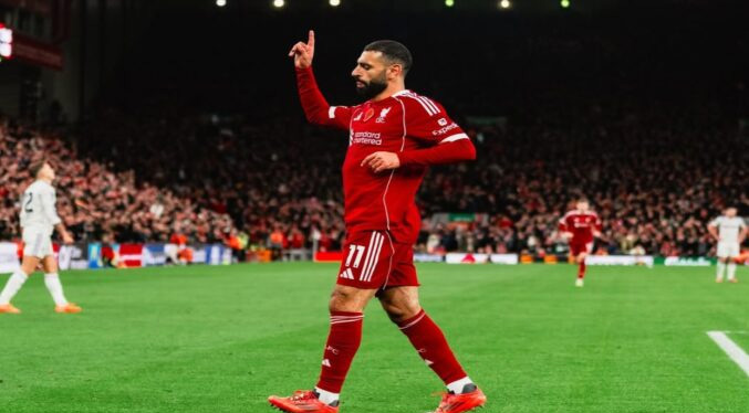 Salah devuelve al Liverpool a la senda de la victoria