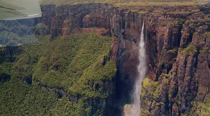 Un grupo de 132 delegaciones internacionales participan en la FITVEN 2025