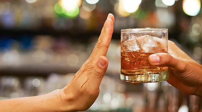 ¿Ruta contra el alcoholismo? Fármaco experimental reduce la ansiedad por beber