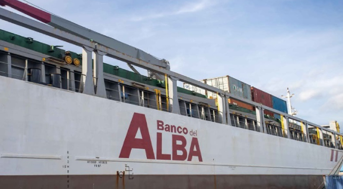 Parte de La Guaira barco del ALBA con nuevo cargamento de materiales para Cuba