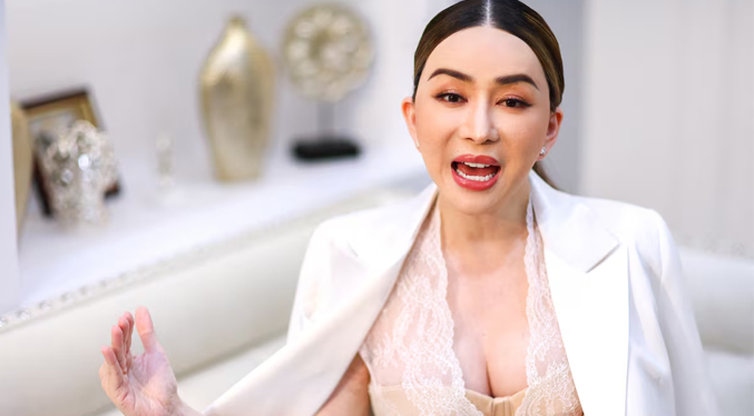 Justicia tailandesa emite una orden de arresto contra la copropietaria de Miss Universo