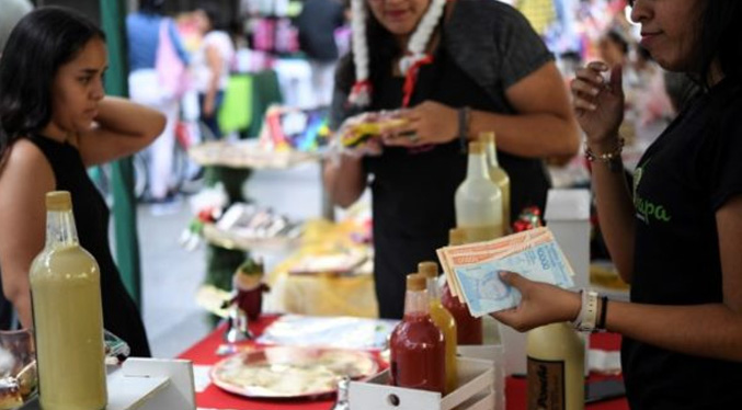 Licoreros ven sin optimismo el fin de año, porque el sector sigue «en contracción estructural»