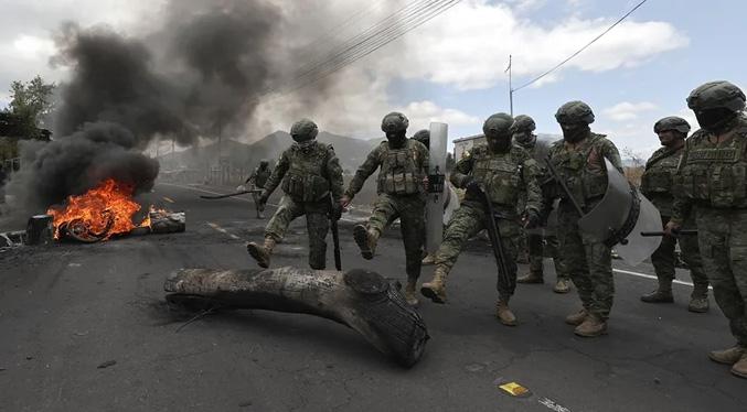 Dos muertos, 473 heridos y 206 detenidos: balance final de las protestas en Ecuador, según una ONG