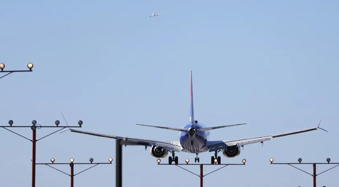 El regulador aéreo de EEUU exige a las aerolíneas reemplazar el software de Airbus