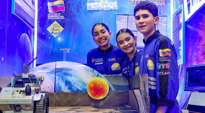 Zulia conquista medallas de oro y plata en la Olimpiada Mundial de Robótica en Singapur 2025