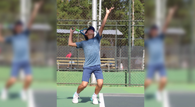 Alejandro Rodulfo defiende el tenis zuliano en el G1 de Valencia