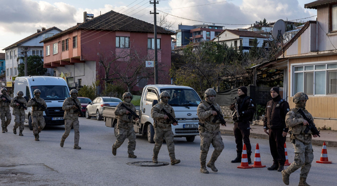 Detienen en Turquía a 357 sospechosos de pertenecer al grupo terrorista Estado Islámico