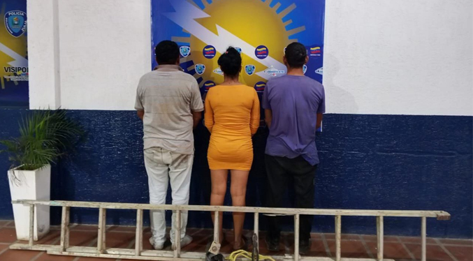 Tres detenidos por realizar tomas eléctricas clandestinas