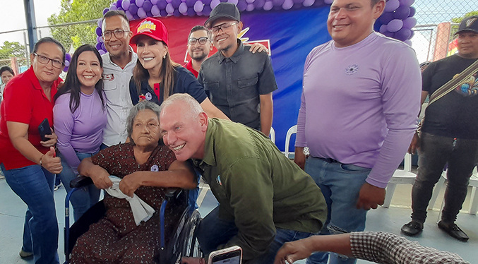 Alcaldía entrega 250 ayudas técnicas en el oeste de Maracaibo