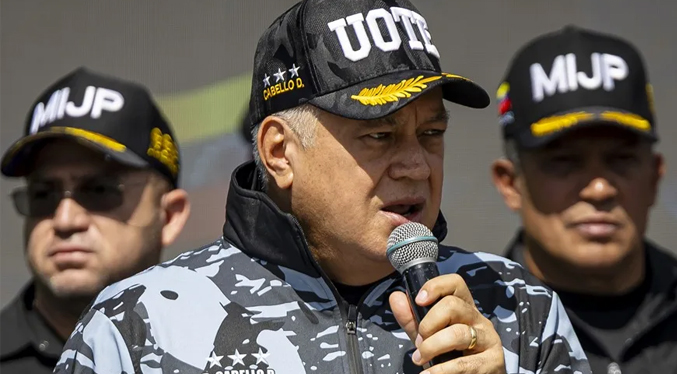 Cabello advierte a Trinidad y Tobago que responderán si presta el territorio para ataque