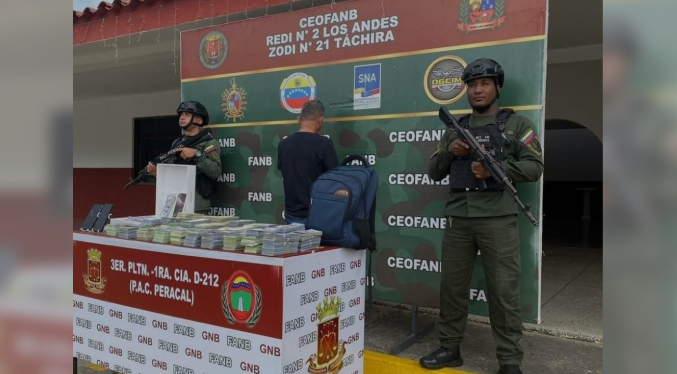Privan de libertad a un colombiano por fabricación de más de USD 10 mil falsos en Táchira