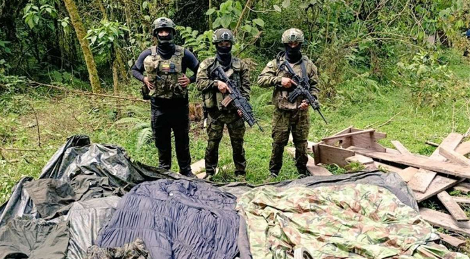 Ejército de Ecuador neutraliza a dos guerrilleros colombianos en zona fronteriza