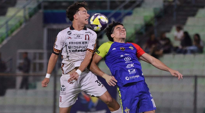 Carabobo y UCV empatan en partido de ida para definir el campeón absoluto de la Liga Futve