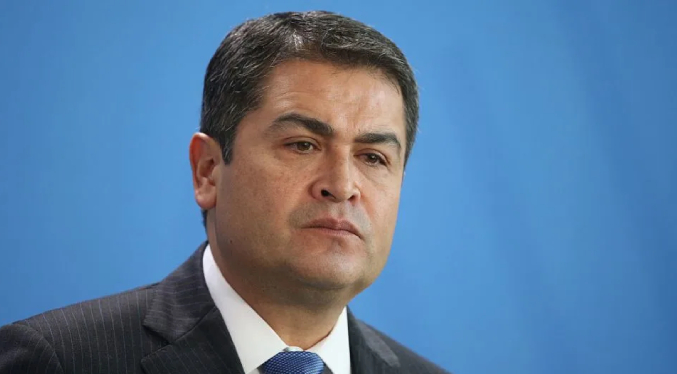 El expresidente de Honduras, Juan Orlando Hernández, sale de prisión en EEUU tras indulto de Trump