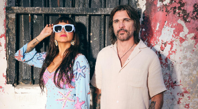 Juanes y Bomba estéreo revitalizan la cumbia con el sencillo «Muérdeme»