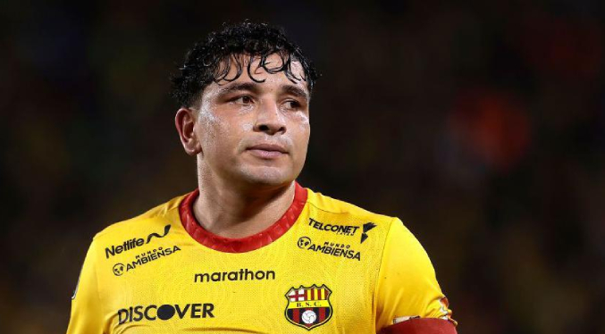 Muere en ataque armado futbolista Mario Pineida del club Barcelona de Ecuador