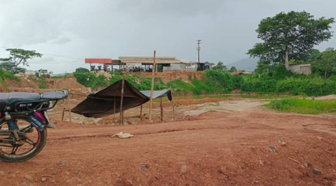 Tres fallecidos por inhalar gases tóxicos en una mina en Bolívar