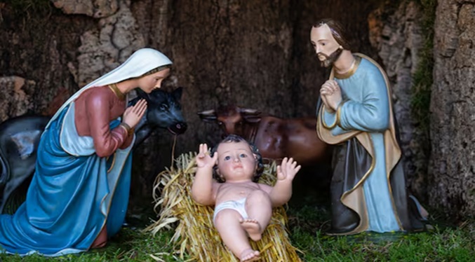 Esta es la oración familiar para colocar al Niño en el pesebre