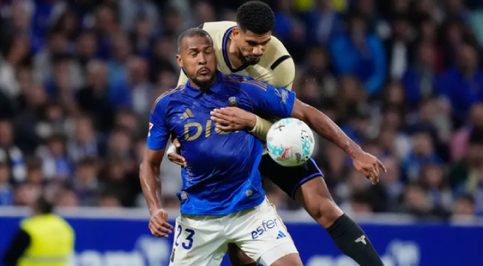 Salomón Rondón y su difícil comienzo en un golpeado Real Oviedo