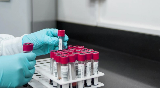 Desarticulan en China dos redes dedicadas al contrabando de muestras de sangre de mujeres embarazadas