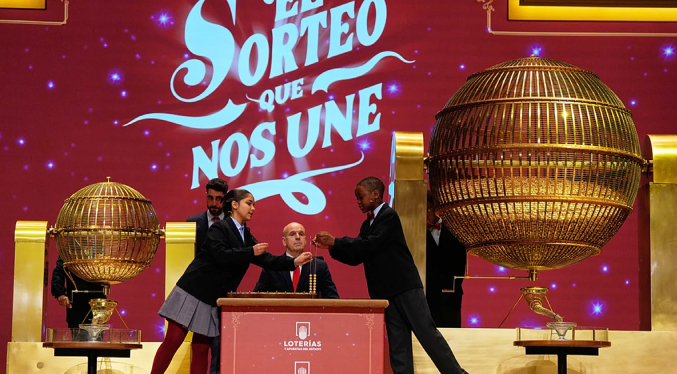 El número 79.432 gana el premio Gordo de la lotería de Navidad en España