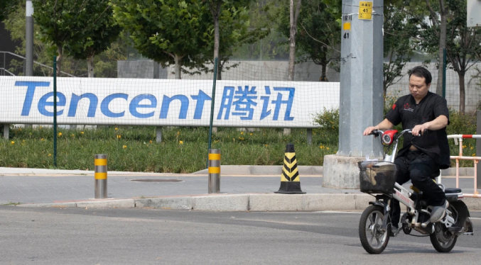 Paramount dice que la china Tencent salió de oferta por Warner Bros para evitar reparos de seguridad