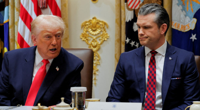 Pentágono exonera a Hegseth por chat sobre Yemen en Signal