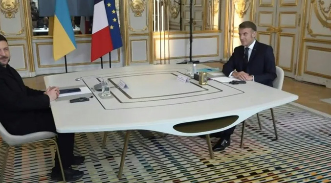 Zelenski pide paz duradera antes del encuentro de Putin con emisarios estadounidenses