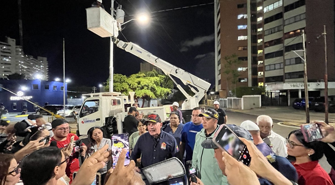 Alcaldía de Maracaibo impulsa la iluminación de la Calle 77