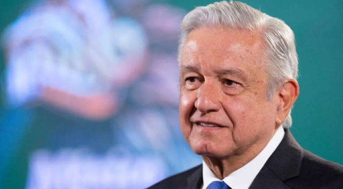 AMLO condena “tiranía” de EEUU en Venezuela y respalda a Sheinbaum