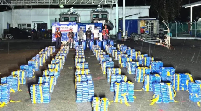 Colombia incauta en el Pacífico casi dos toneladas de cocaína: Hay tres detenidos