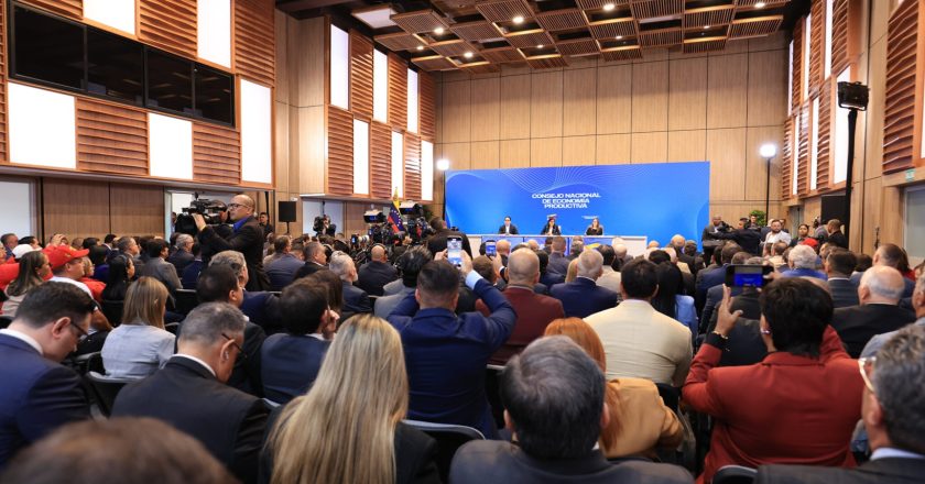 Ejecutivo nacional propone comité para defender derechos económicos de Venezuela en el mundo