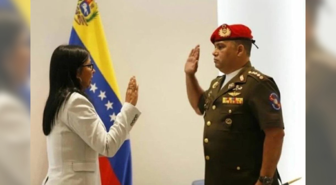 Delcy Rodríguez designa nuevo comandante de la Guardia de Honor Presidencial