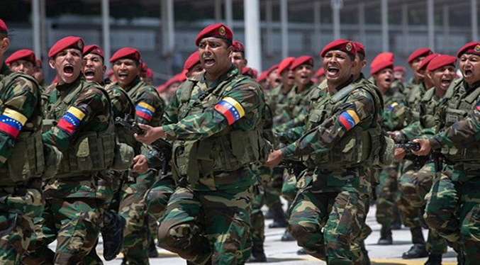 Venezuela anuncia una «revisión y adecuación» de la FANB tras el ataque de EEUU