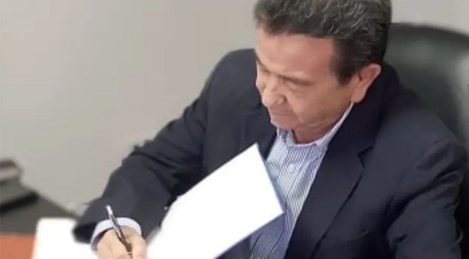 Crean la escuela de poesía de Zulia