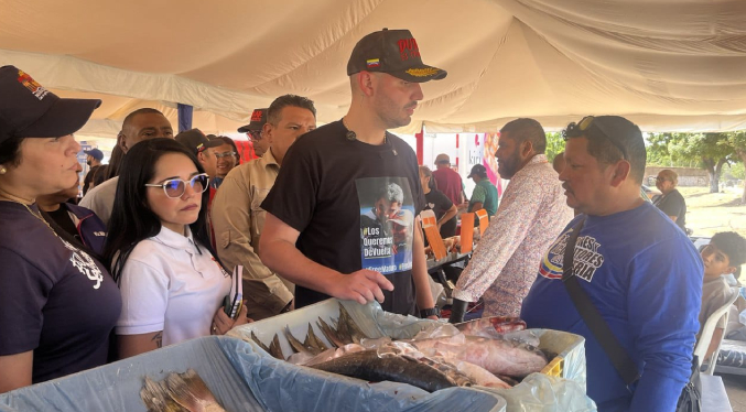 Alcaldía de Maracaibo lleva soluciones integrales a circuito comunal de Francisco Eugenio Bustamante