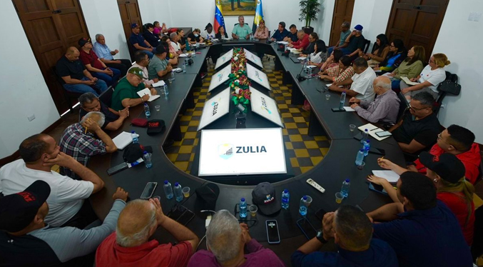 Gobernador crea comisiones para garantizar operatividad de áreas prioritarias en Zulia